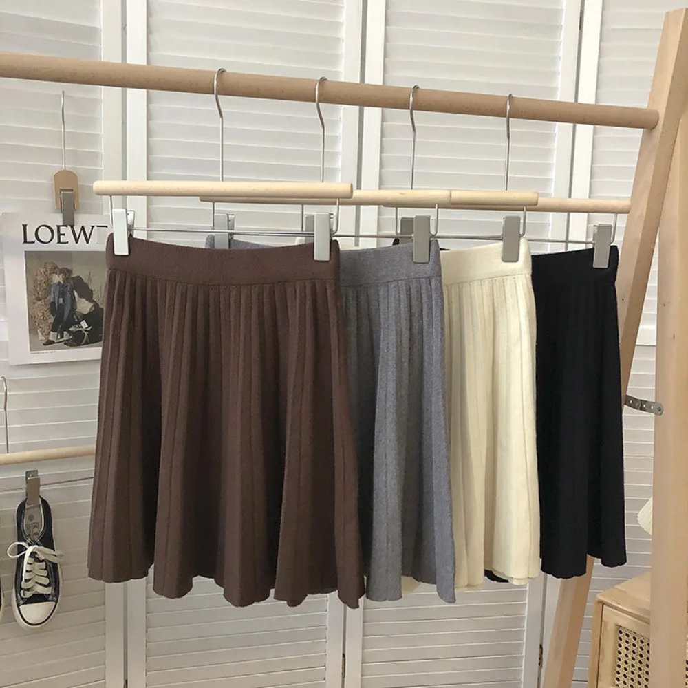 Isolde | Knit Pleated Mini Skirt